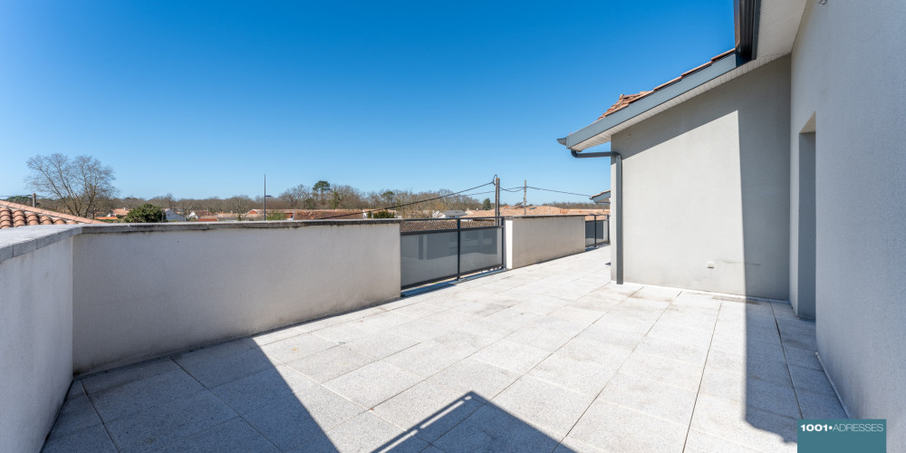 appartement à MARTIGNAS SUR JALLE (33127)